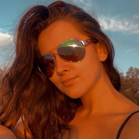 kenziem6725